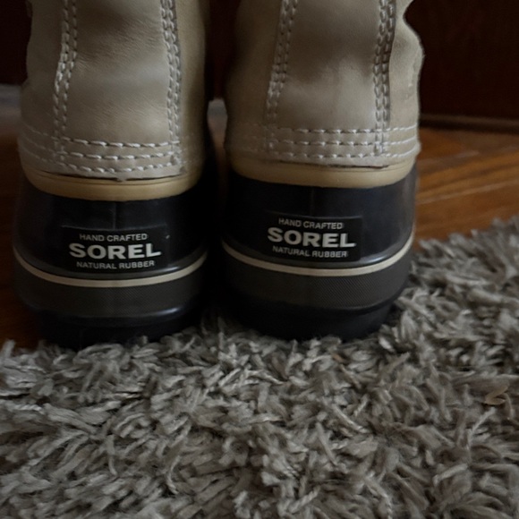 EUC Women’s Sorel Joan of Arctic Suede/Faux Fur Waterproof Boots size 8 - Picture 2 of 15